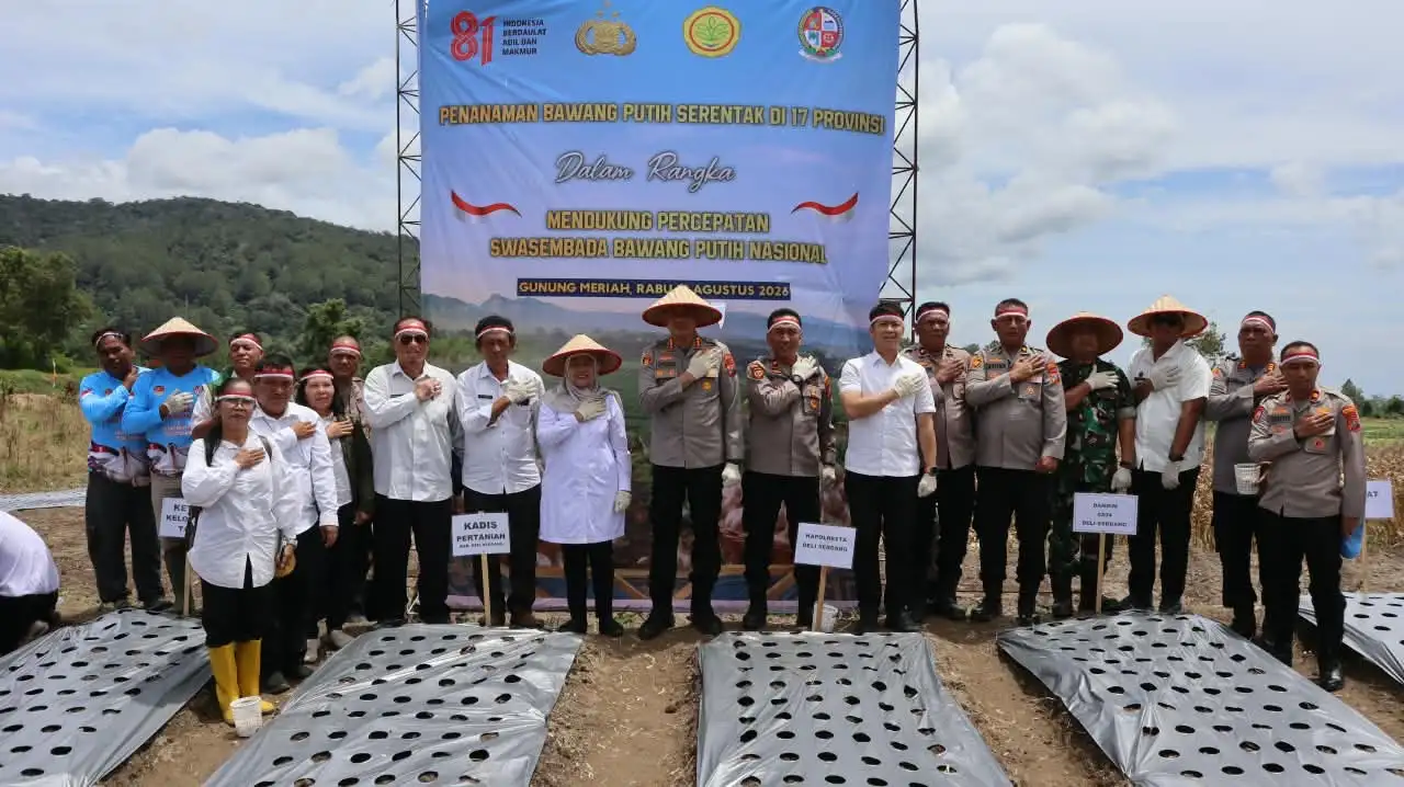 Polri Dukung Swasembada Pangan, Polresta Deli Serdang turut laksanakan Penanaman Bawang Putih Serentak Di 17 Provinsi
