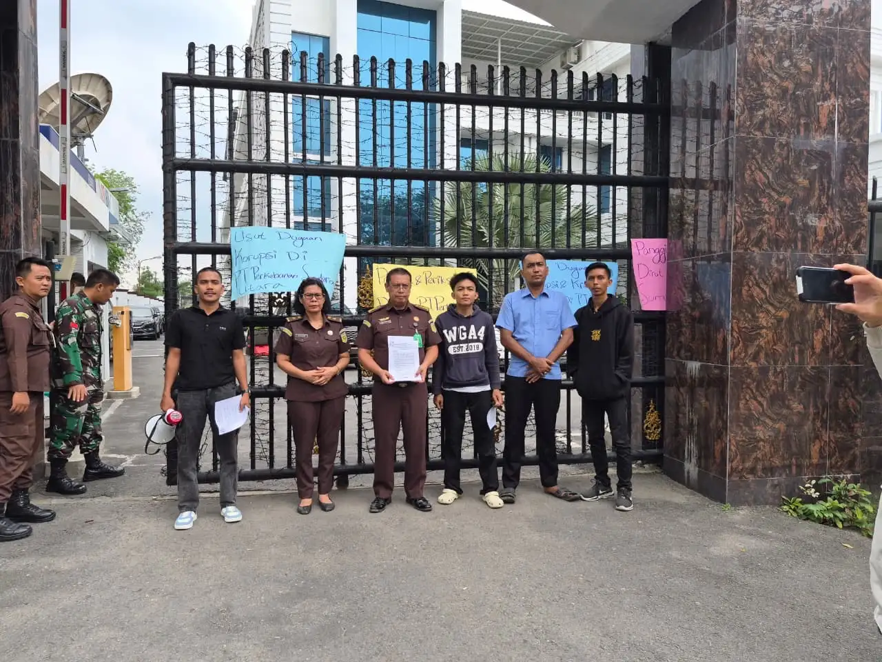 Mahasiswa Desak Kejati Sumut Usut Dugaan Penyimpangan Keuangan di Bank Sumut dan PT PSU