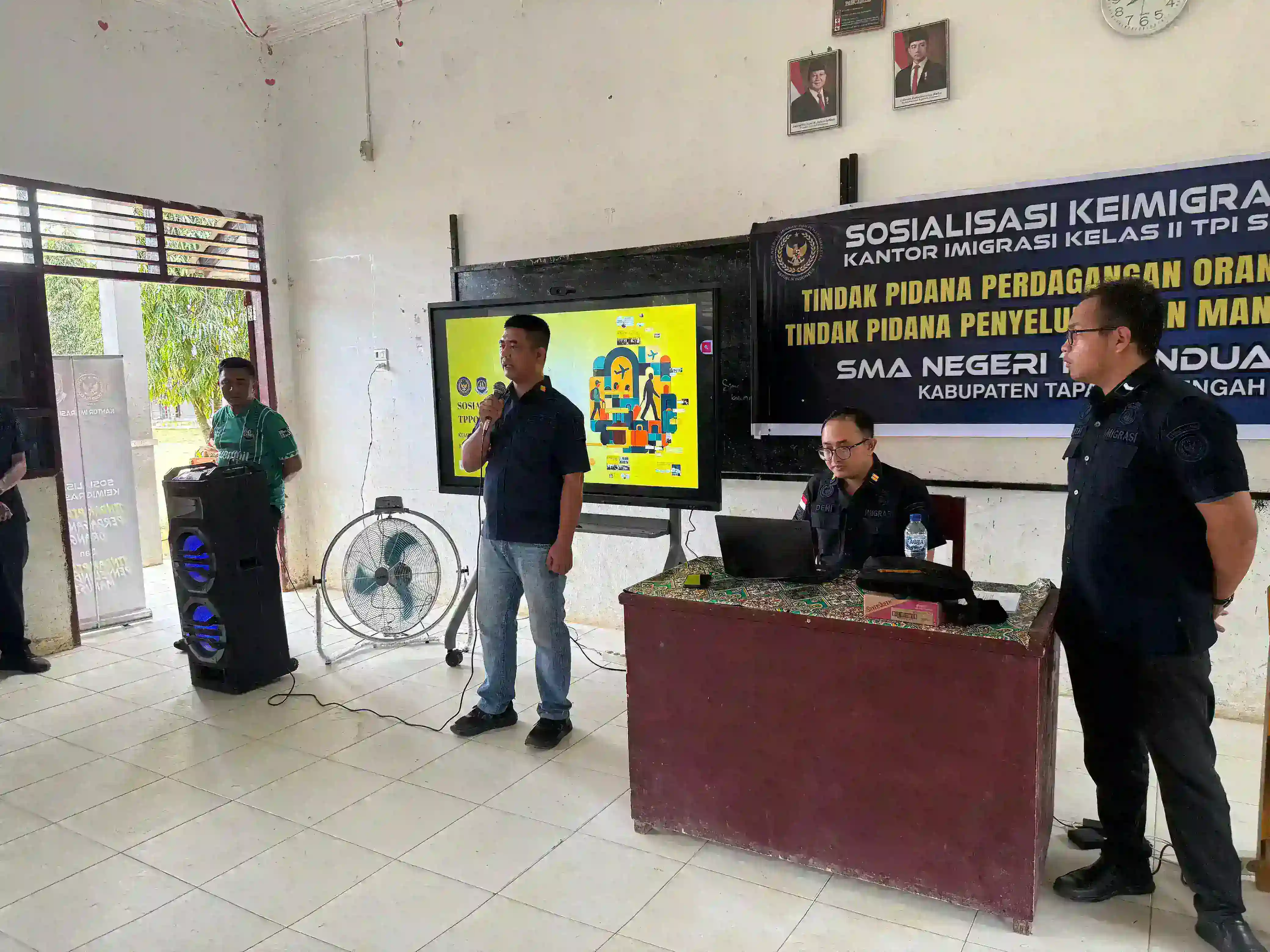 Imigrasi Sibolga Edukasi Pelajar SMAN 1 Manduamas tentang Bahaya TPPO dan TPPM