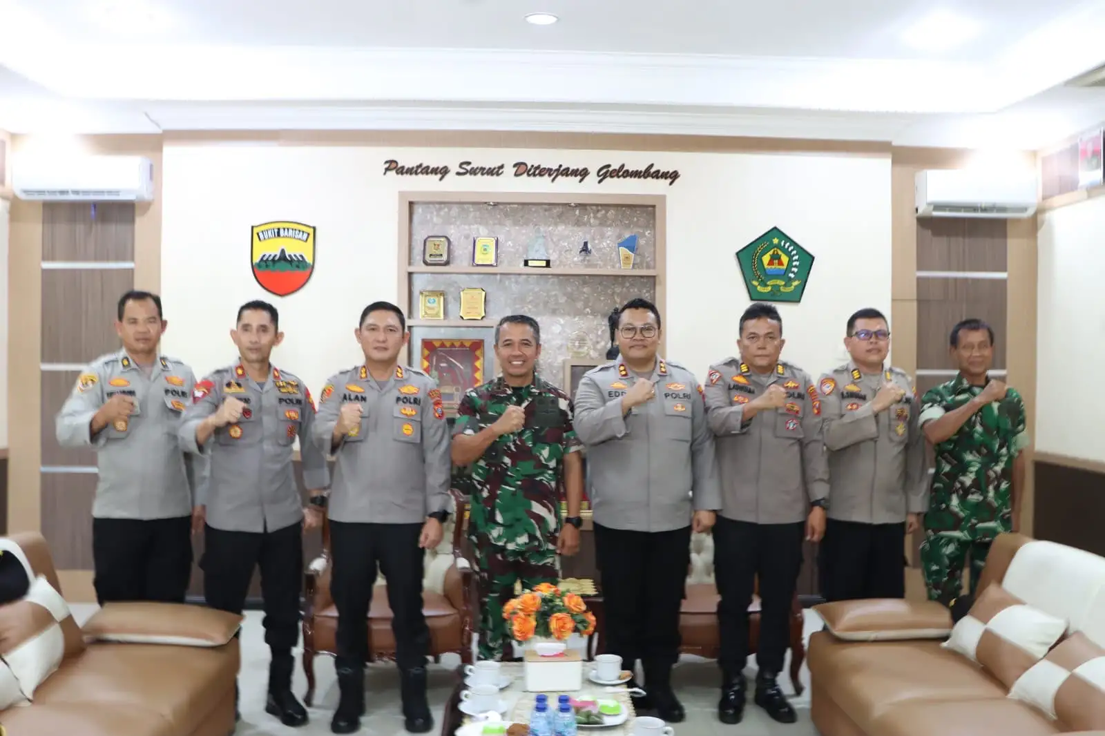 Perkuat Sinergitas TNI-Polri, Kapolres Sibolga Silaturahmi ke Makorem 023/KS