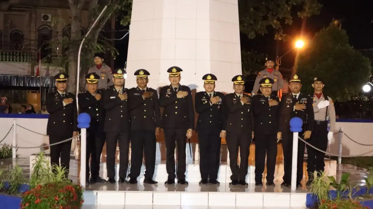 Kapolresta Deli Serdang Kota Pimpin Apel Kehormatan dan Renungan Suci, Kenang Jasa Para Pahlawan