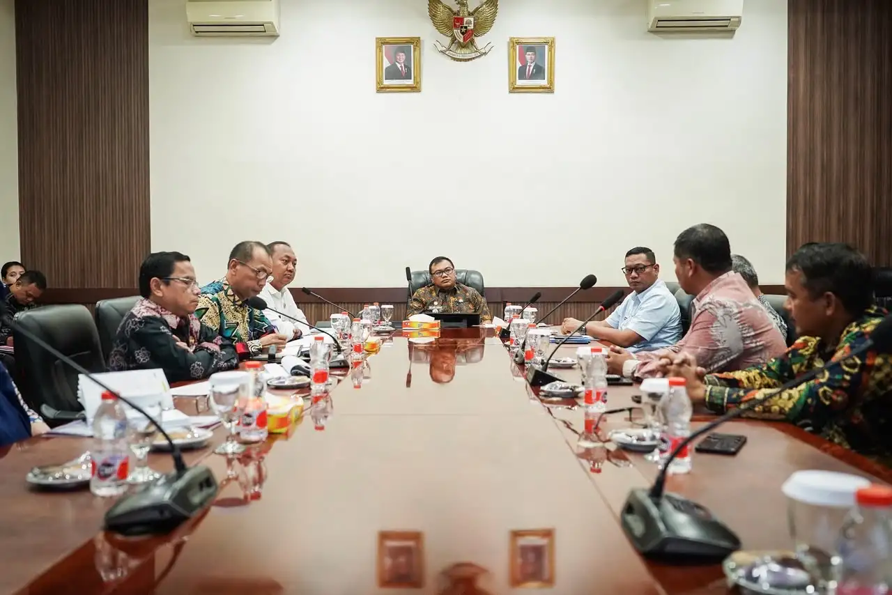 Penanganan Banjir Sunggal Terus Berjalan, Normalisasi Waduk Capai 54 Persen, Drainase Lintas Desa Dikeruk