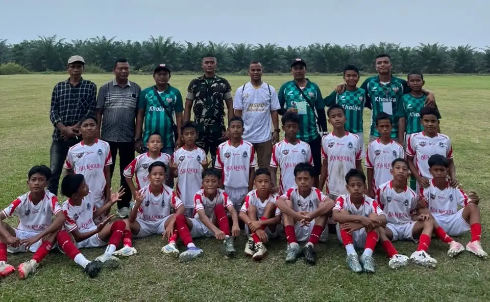 Labuhanbatu Jadi Tuan Rumah, Plt Askab PSSI Hadi Khairul Sinaga Resmi Buka Piala Soeratin U-13 dan U-15 Zona 2 Sumut