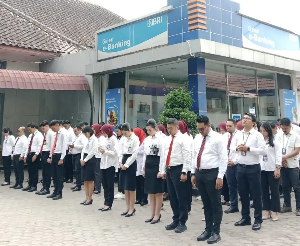 Peringati Hari Sumpah Pemuda ke-98, BRI Sibolga Perkuat Semangat Persatuan dan Pelayanan