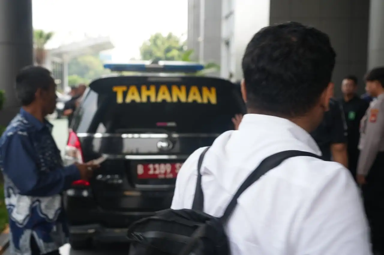 Mantan Jampidsus Tahap II, Segera Jatahnya duduk dikursi pesakitan hadapi majelis Hakim