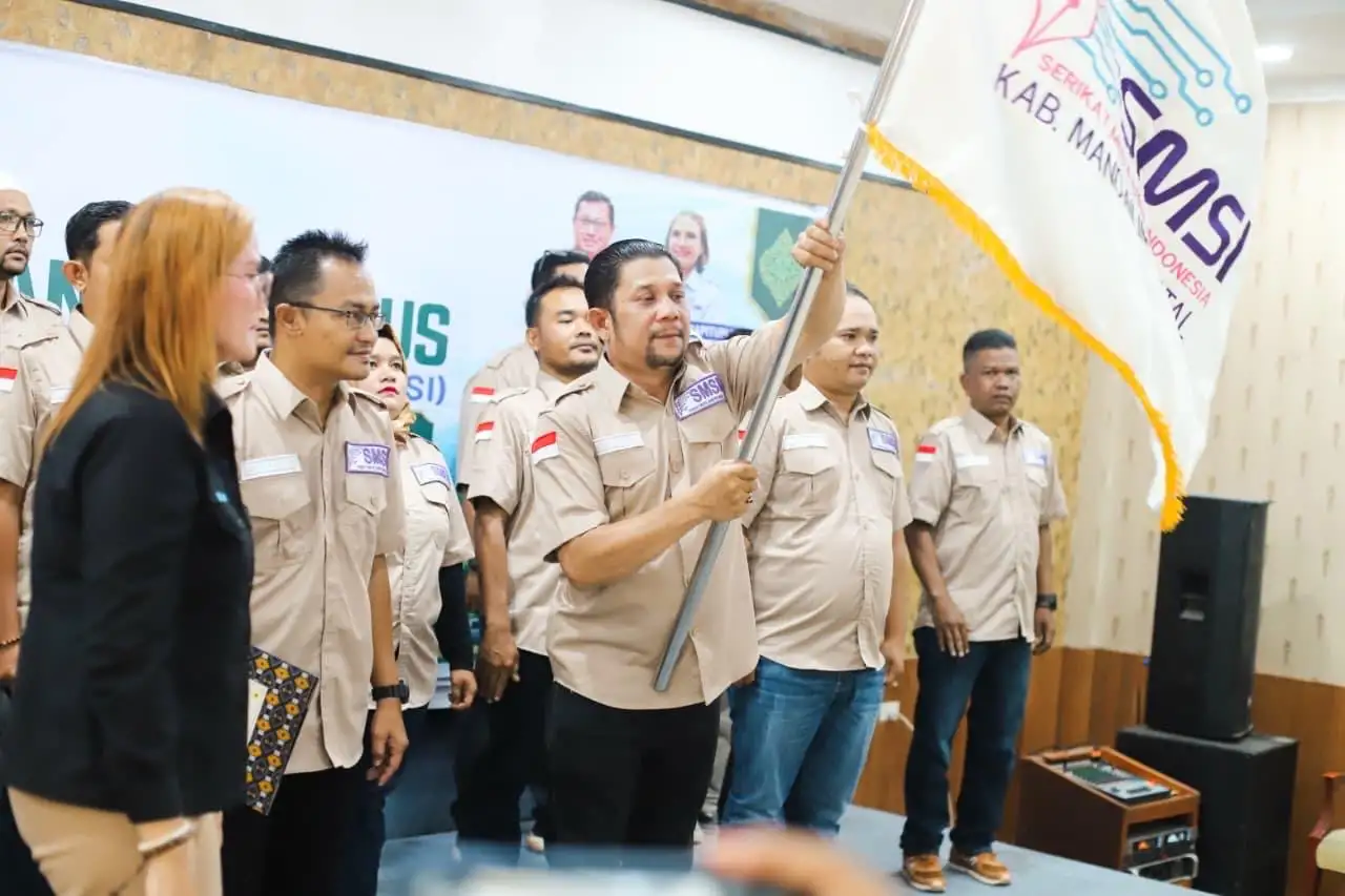 Pelantikan SMSI Madina, Erris: Segera Bentuk Pokja News Room Jaga Desa!