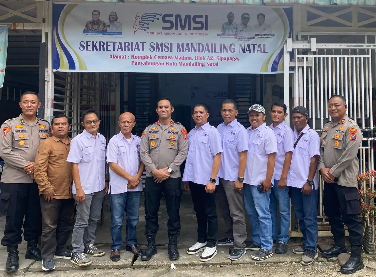 Silaturahmi, Kapolres Kunjungi Kantor SMSI Madina