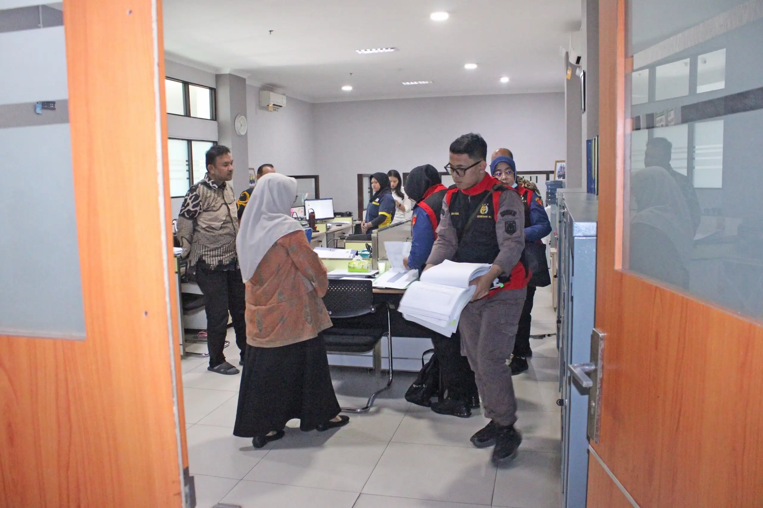 Kantor BPN Medan di Geledah Penyidik Kejati Sumut, Terkait Dugaan Korupsi Lahan Jalan Tol Helvet