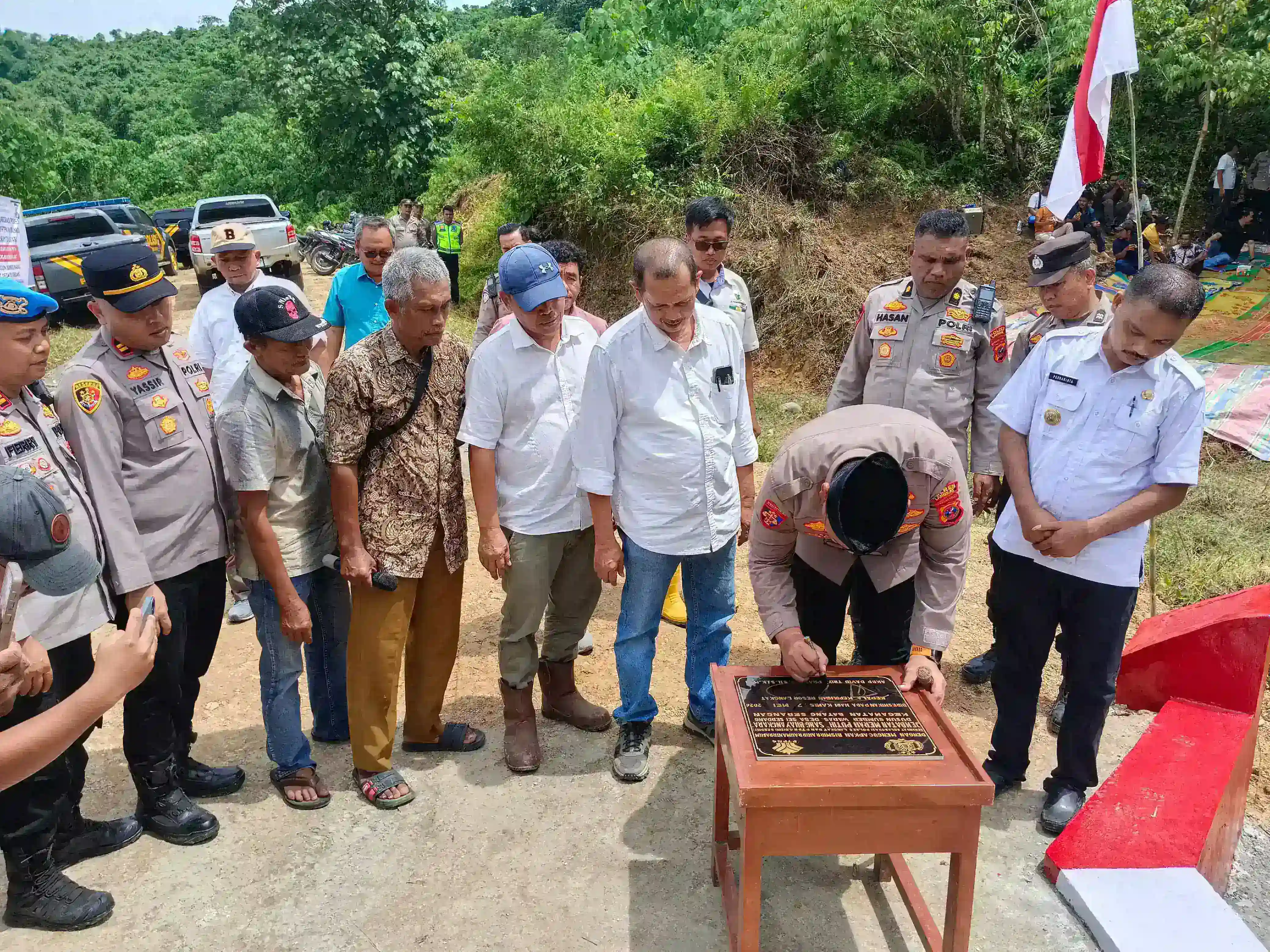 Kapolres AKBP David Resmikan Jembatan Merah Putih Presisi Sang Bhayangkara