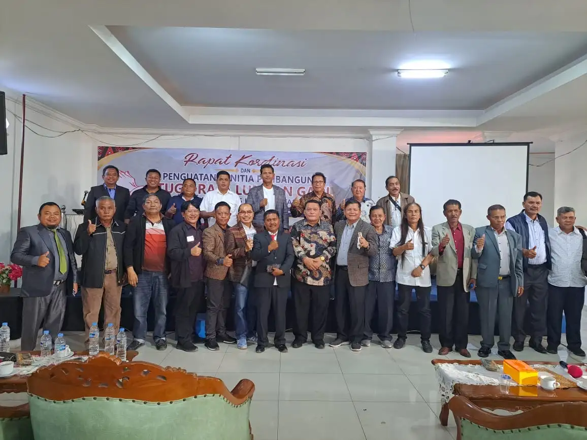 Bupati Humbahas Apresiasi Rencana Pembangunan Tugu Si Raja Lumban Gaol