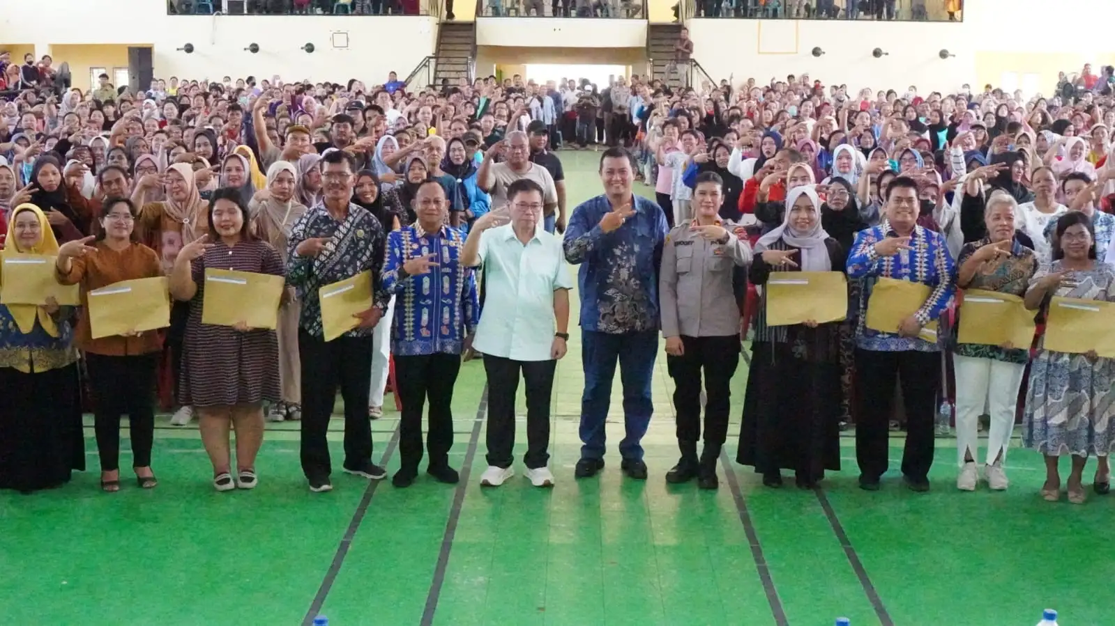 Sekda Deli Serdang Hadiri Penyerahan 2.000 SK PIP 2026 di Lubuk Pakam