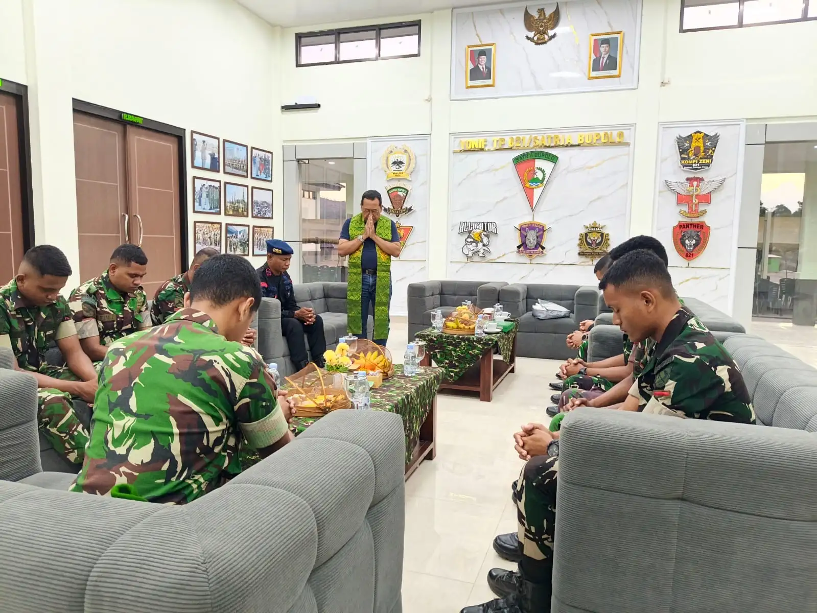 Romo Yos Bintoro Kunjungi Yon TP 821/Satria Bupolo, Perkuat Sinergi Iman dan Pengabdian Prajurit