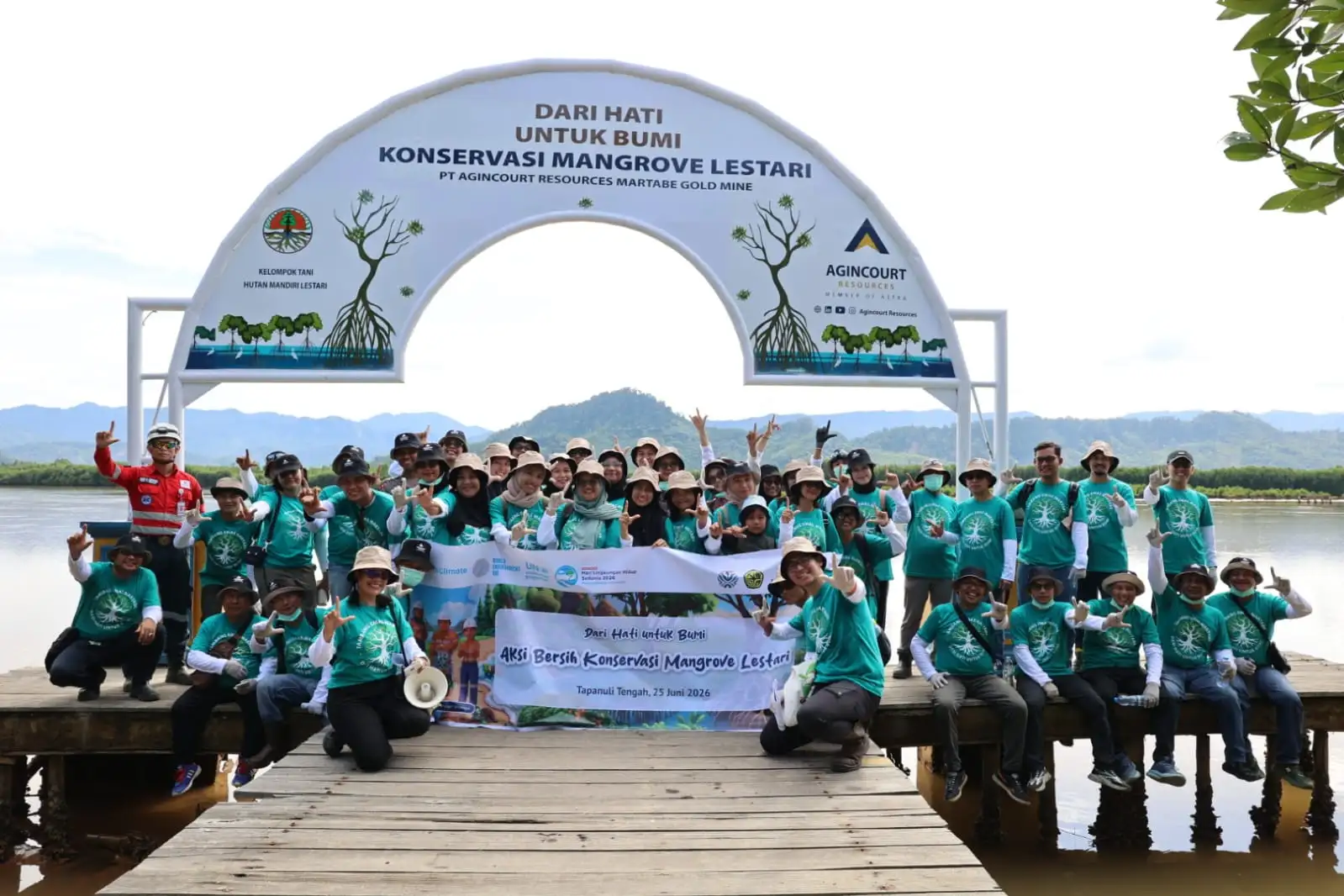 PTAR dan Yamantab Perkuat Konservasi Pesisir Lewat Aksi Bersih Mangrove dan Pelatihan Terumbu Karang di Tapteng