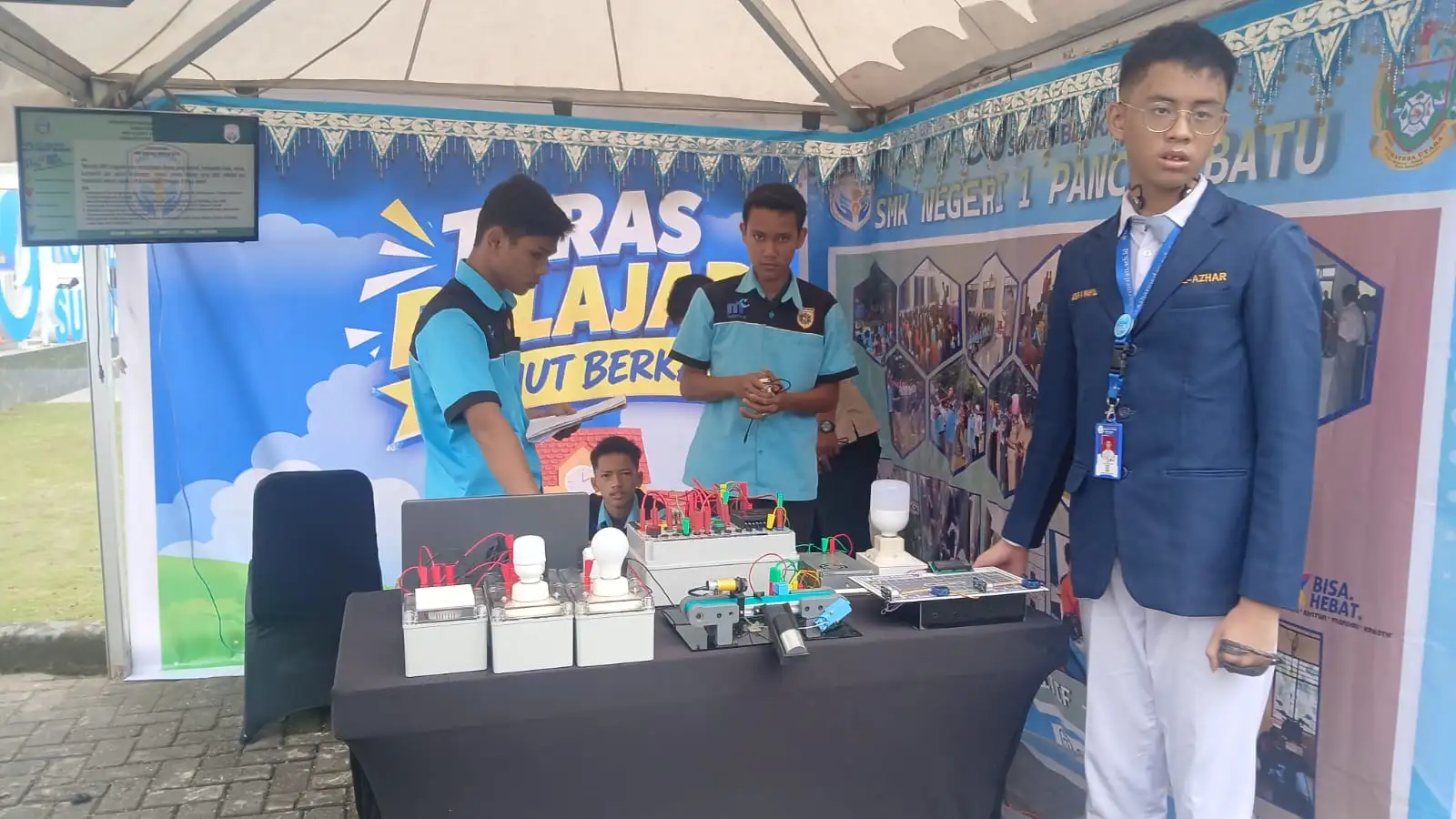 SMK 1 Pancurbatu Pamerkan Teknologi Industrial Hasil Karya Siswa di Teras Pelajar
