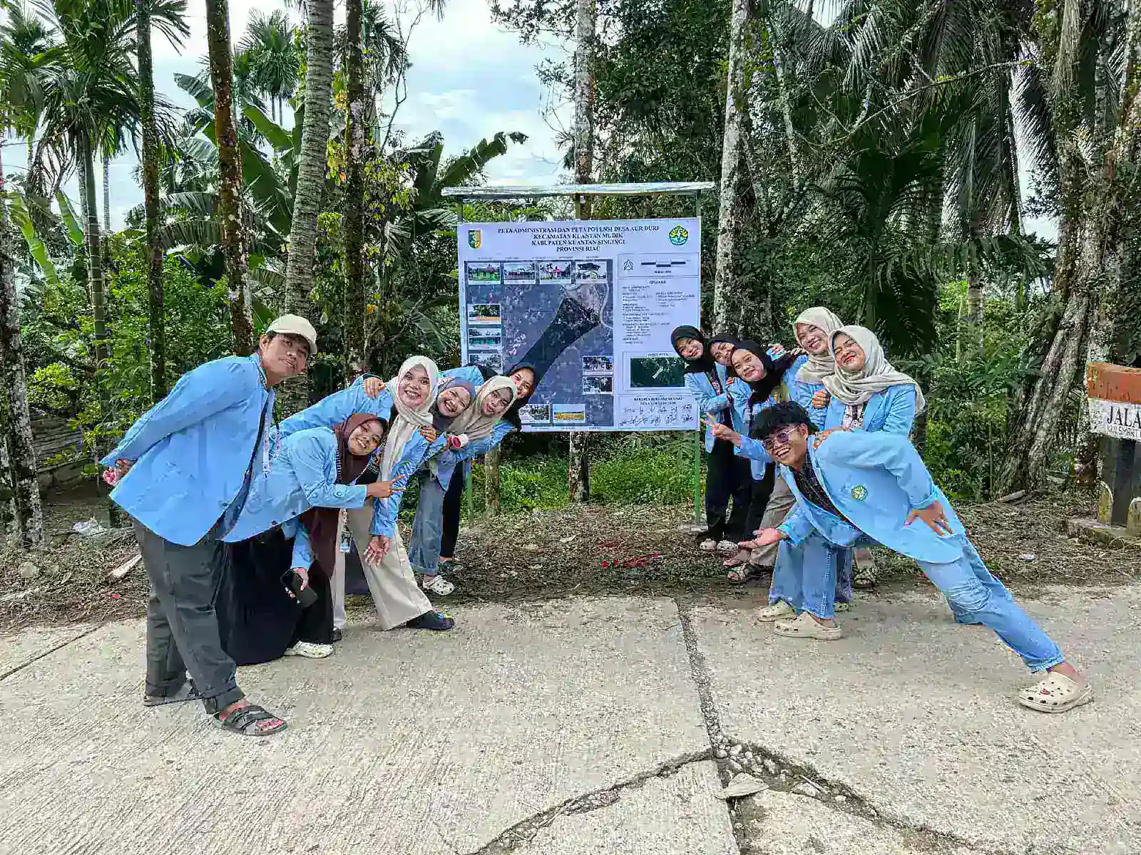 Mahasiswa Kukerta Berdampak UNRI 2026 Susun Peta Administrasi dan Potensi Desa Aur Duri