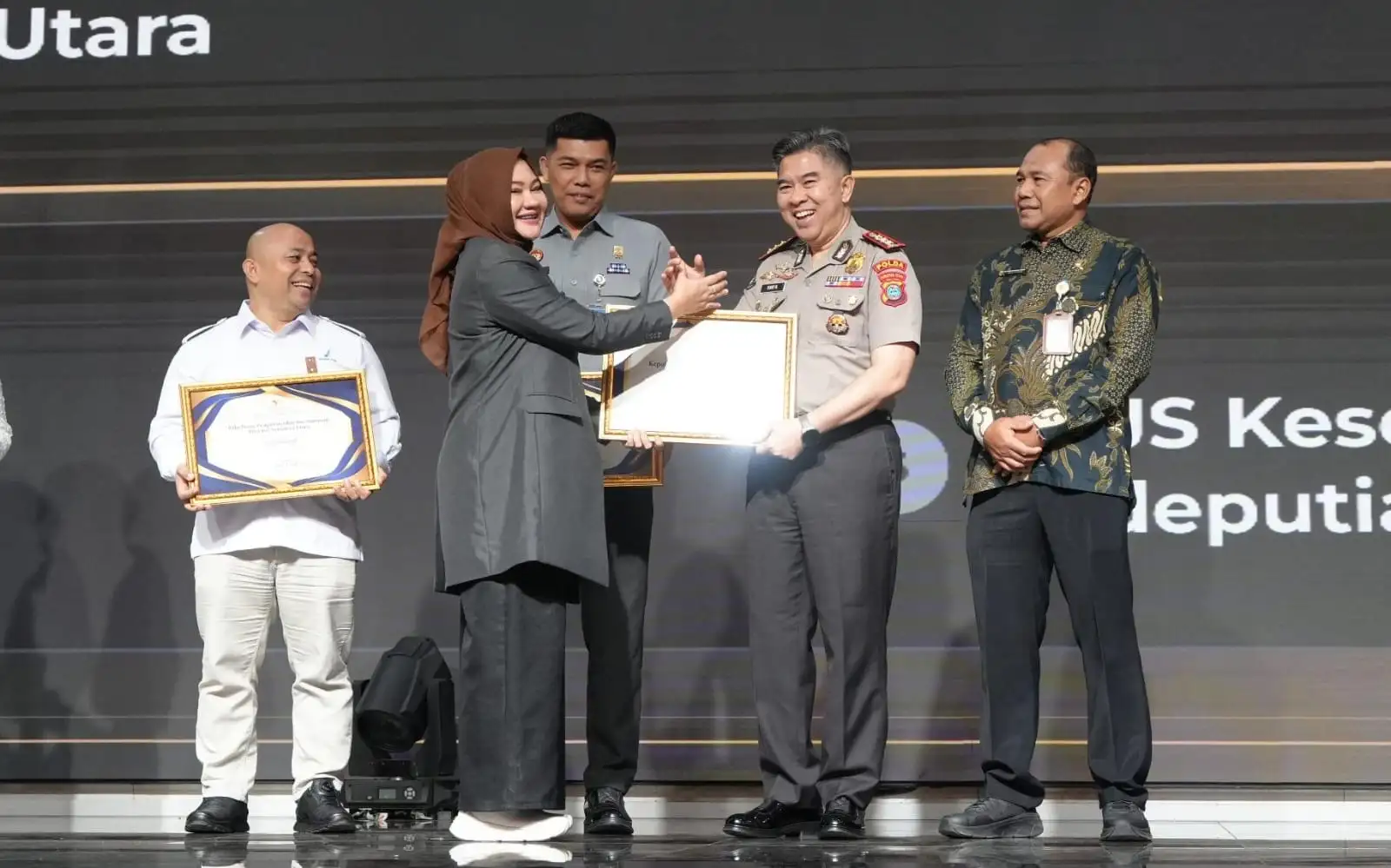 Kapolda Sumut Raih Achievement Person, Polda Sumut Berpredikat Informatif