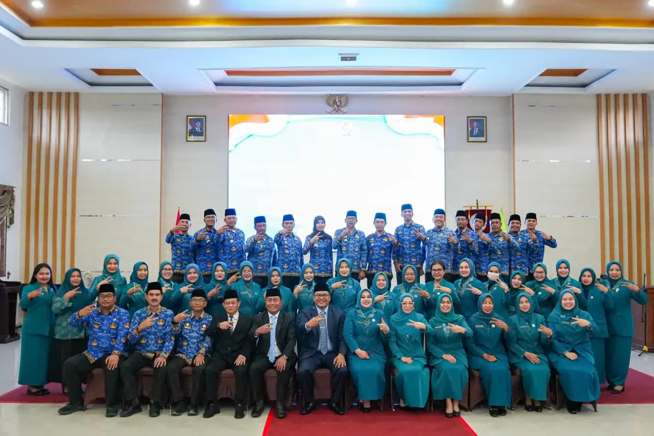 Bupati Tekankan Sinergi hingga Kecamatan Saat Lantik Pengurus TP PKK Deli Serdang Periode 2025-2030 