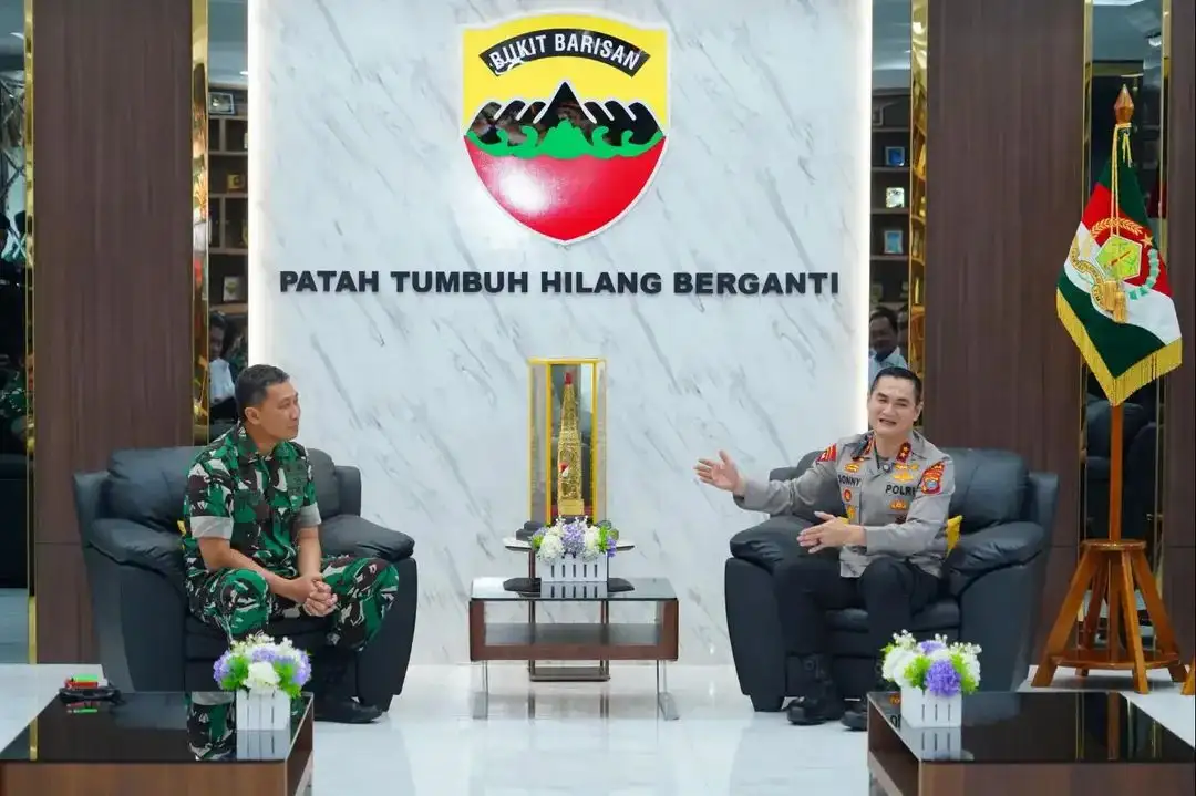 Rombongan Kapolda Sumut Sambangi Pangdam I/BB, Perkuat Soliditas TNI-Polri