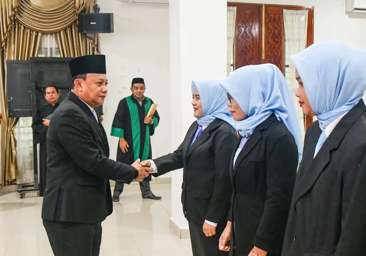 Sekdakab Deli Serdang Lantik Puluhan ASN, Kepala Sekolah hingga Tenaga Kesehatan Dapat Amanah Baru