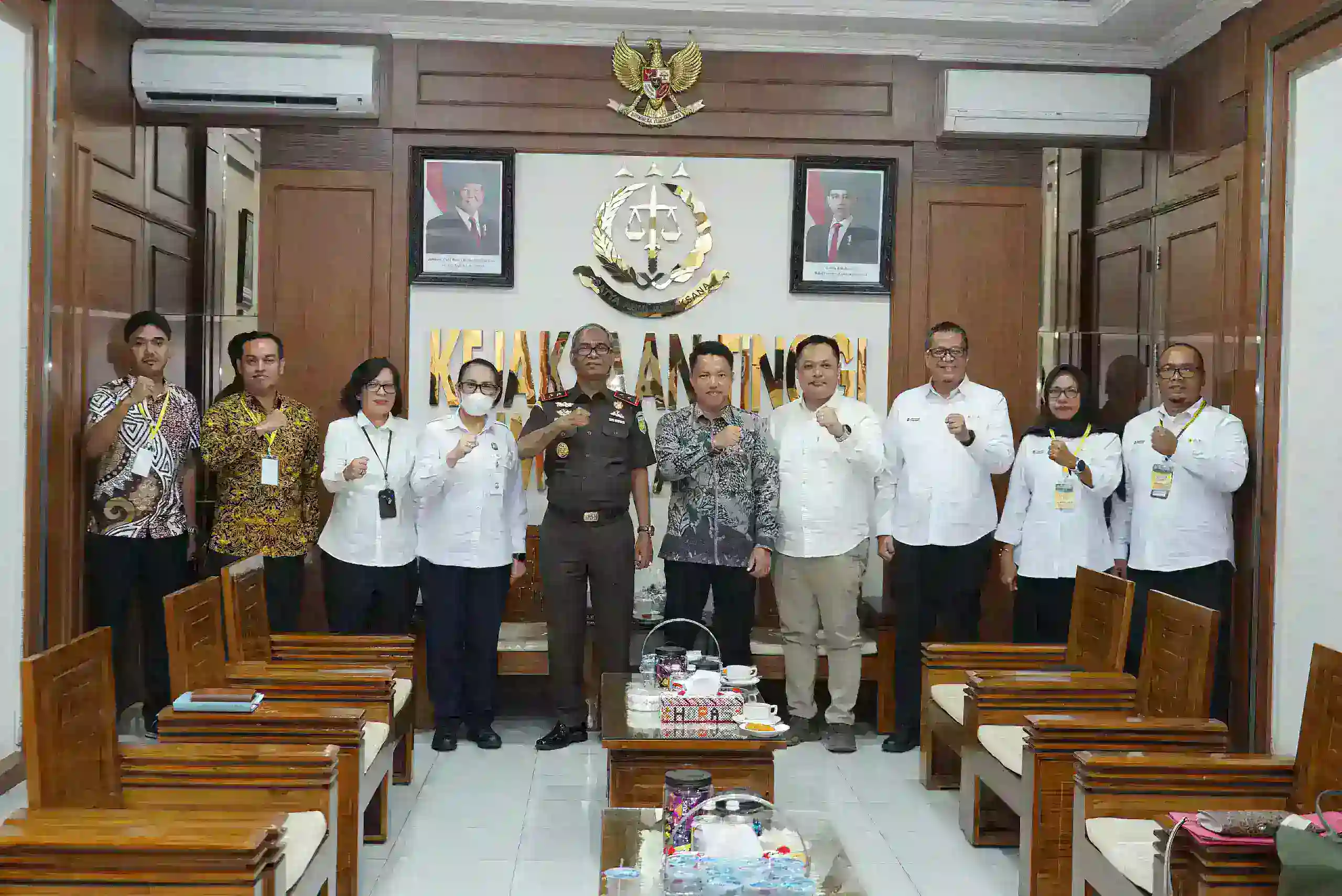 Perkuat Sinergi, General Manager PLN UIP Sumbagut Audiensi dengan Kajati Sumut