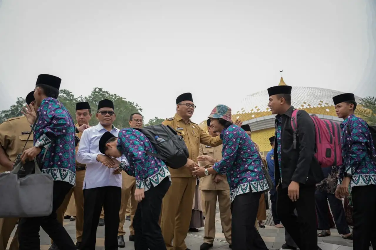 Lepas 56 Kafilah MTQ Sumut, Bupati Deli Serdang Naikkan Insentif Juara Jadi Rp1 Juta
