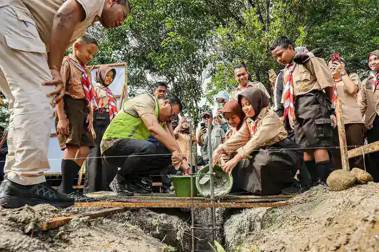 Bupati Deli Serdang Dorong Pendidikan dan Lindungi Sungai Ular